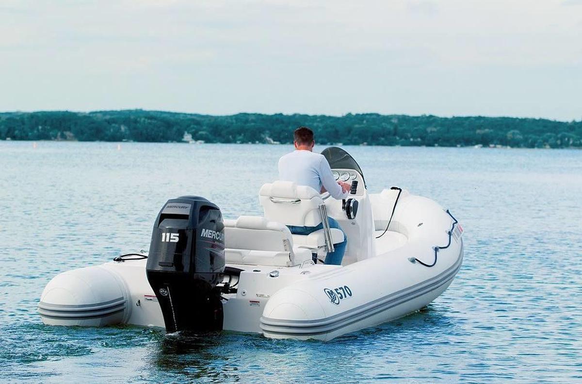 2016 Mercury Boats M-Series M 570 HP
