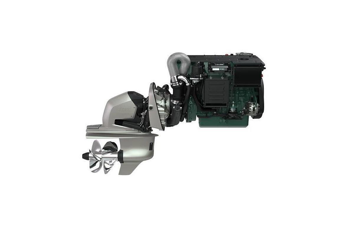 2024 Volvo Penta D4-DPI Aquamatic Sterndrive Diesel