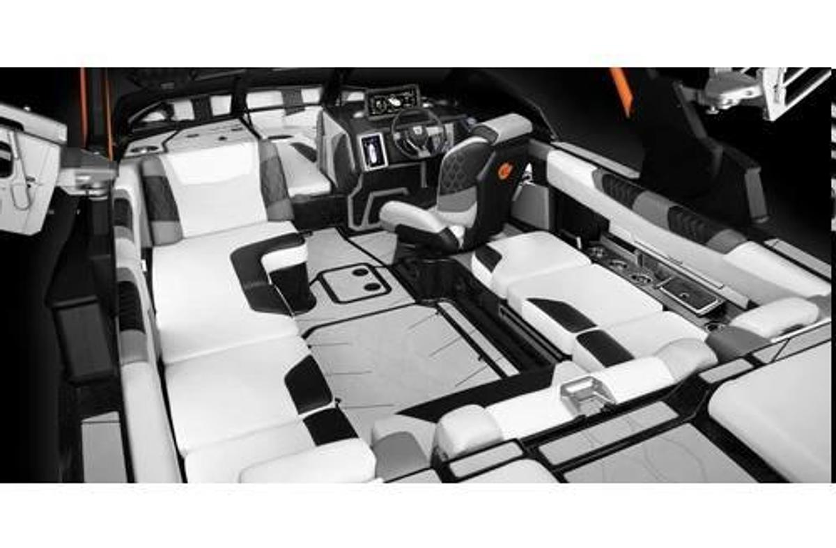 2024 Malibu Boats M220