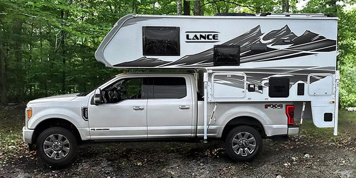 Lance 850 Truck Camper