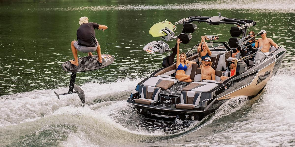 Wakesetter 25 LSV