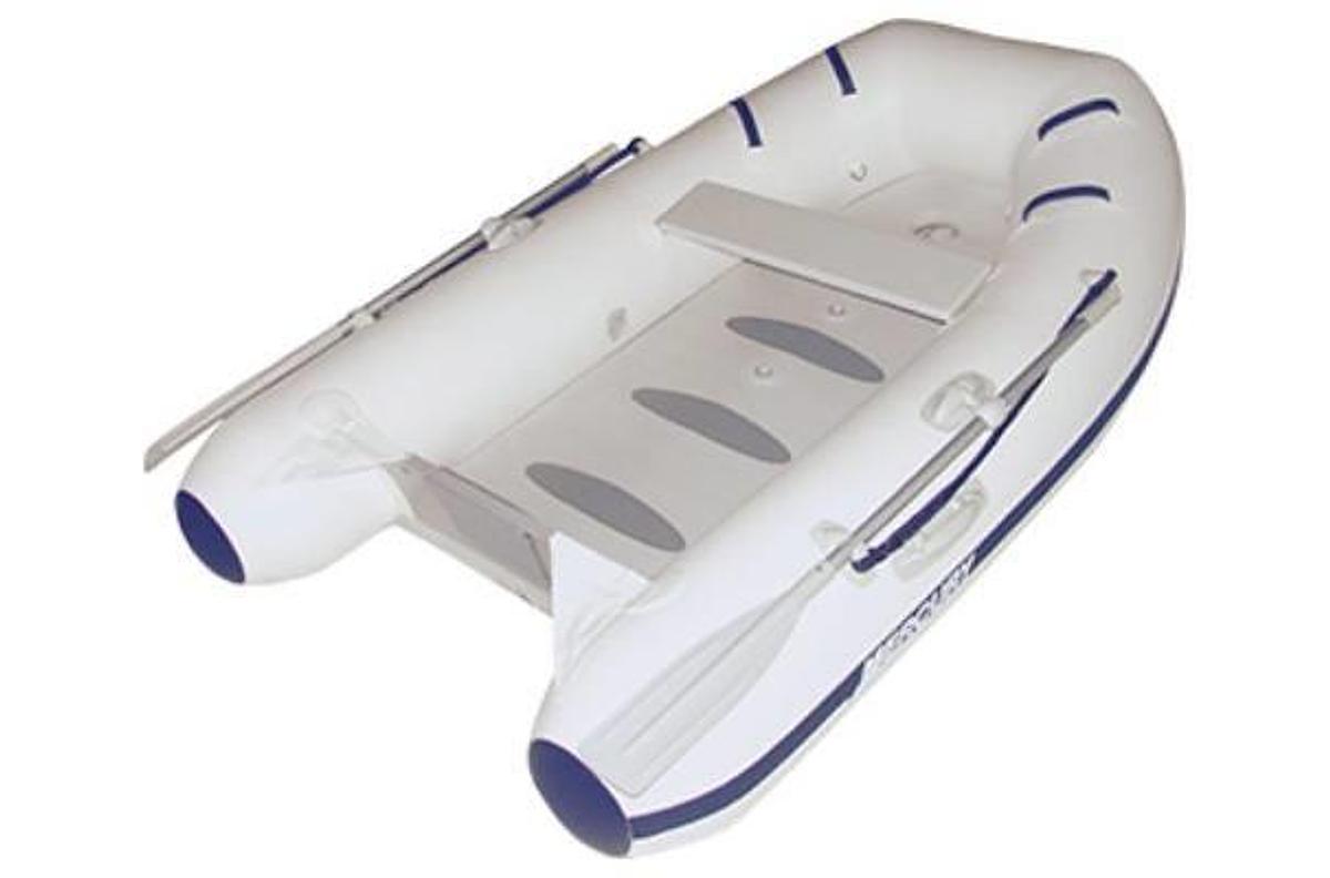 2016 Mercury Boats Air Deck 240