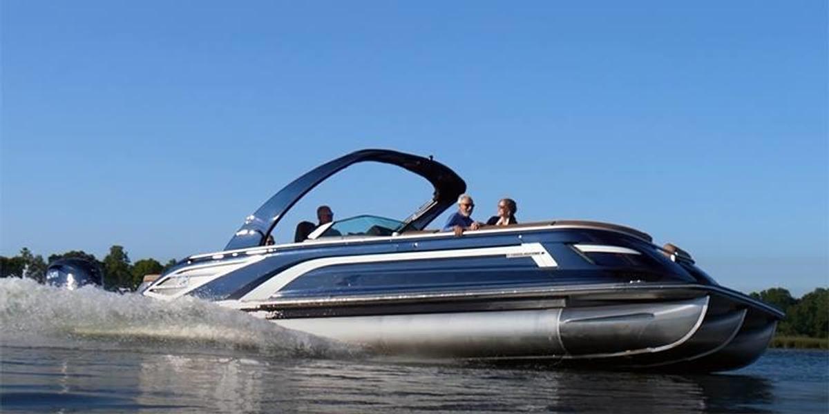 2026 Bennington QX Series 28 QXFBWA