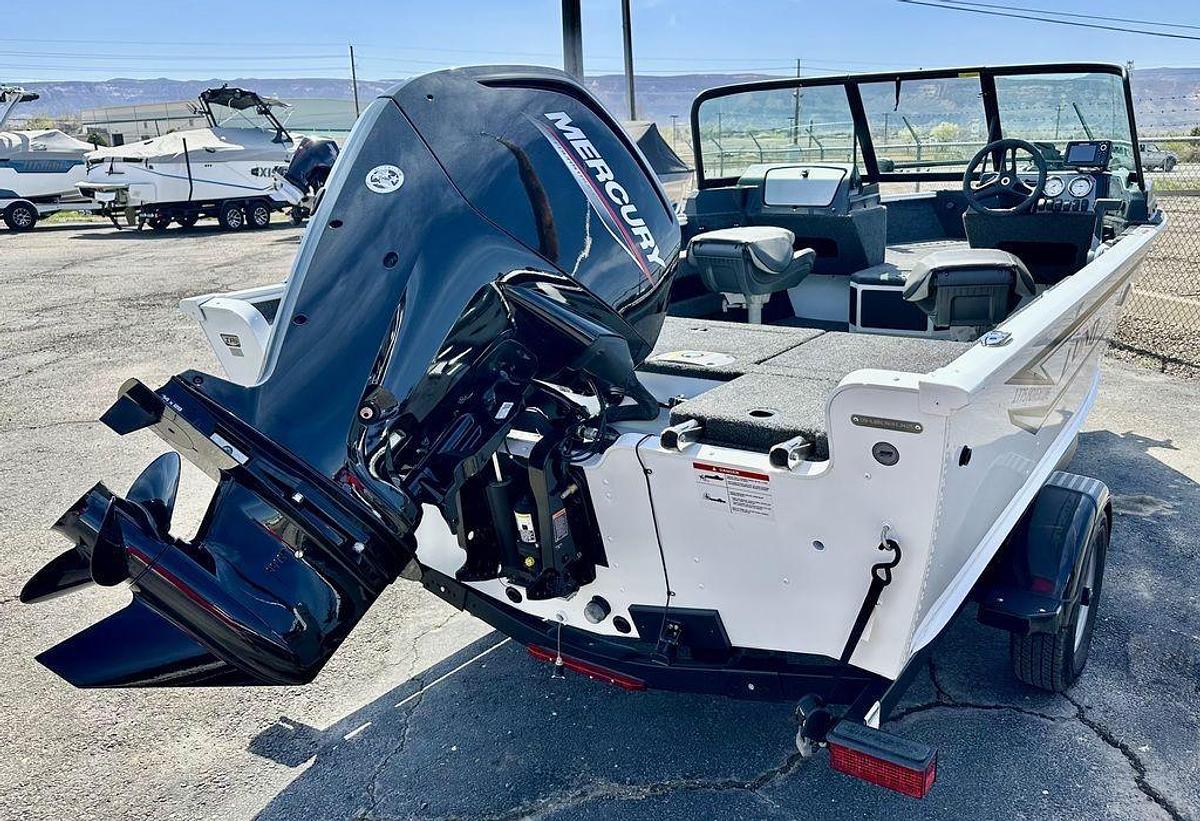 2025 Lund 1775 Adventure Sport