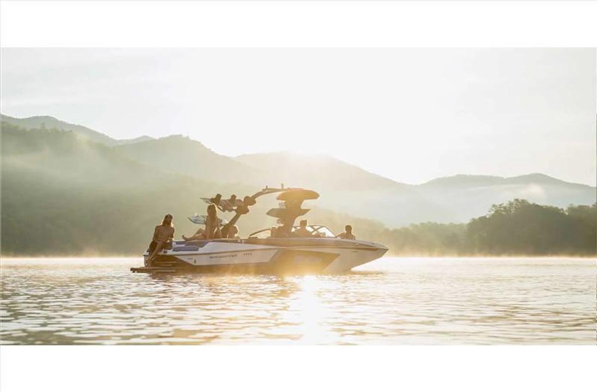 2024 Malibu Boats 24 MXZ