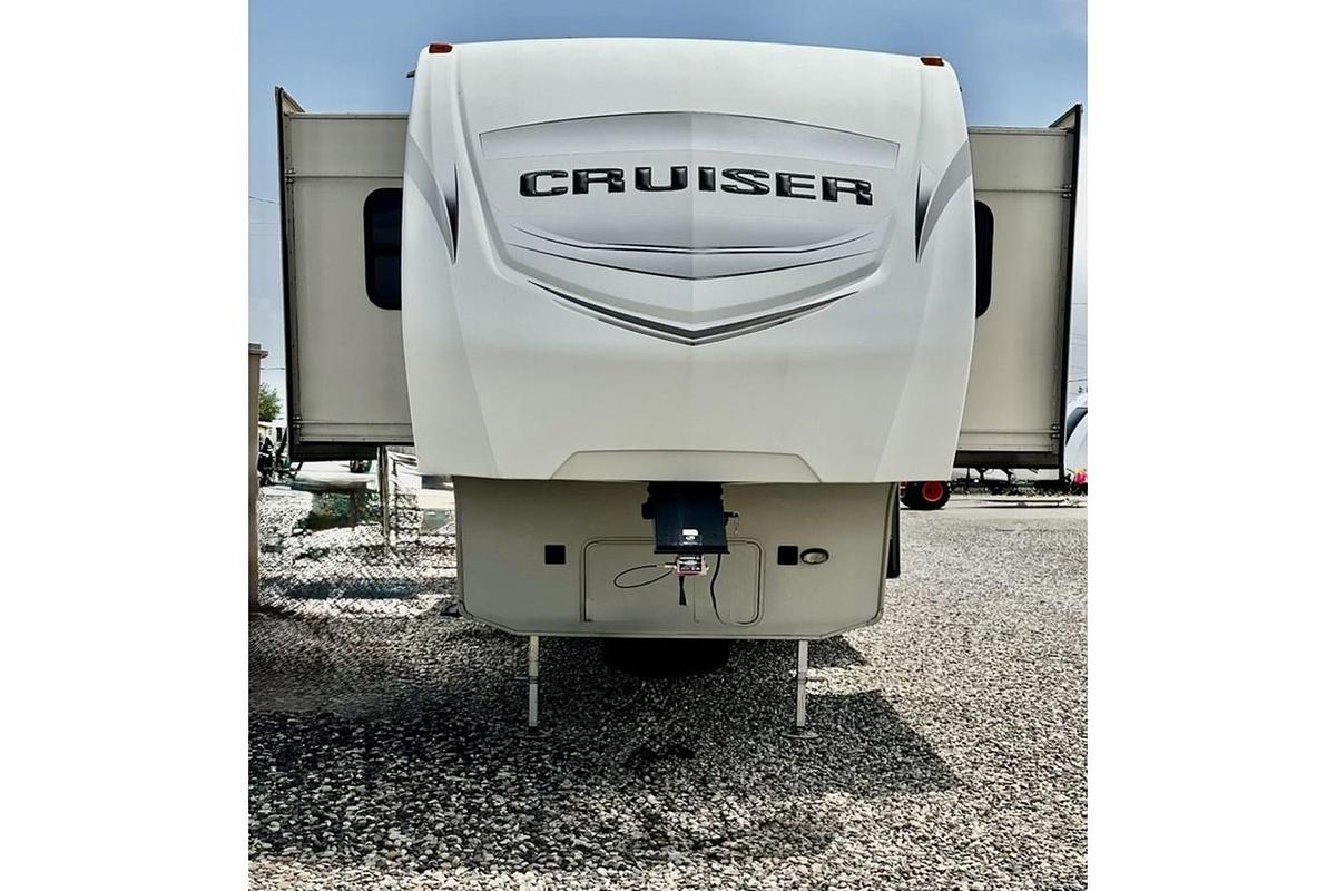 Used 2015 CrossRoads RV Cruiser CF362FL