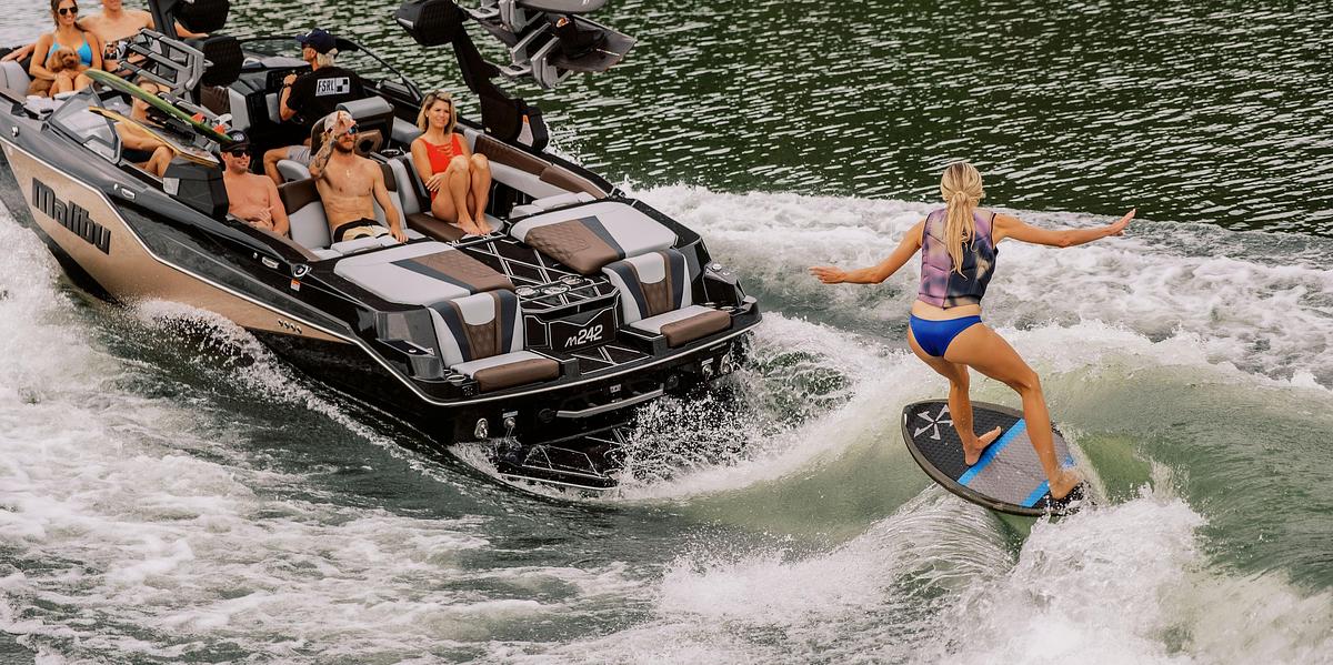 Wakesetter 25 LSV