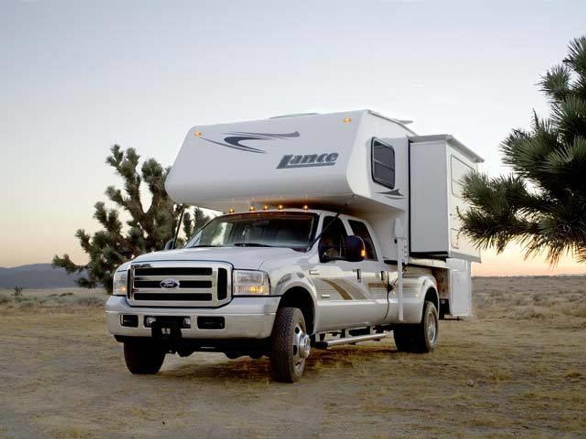 2008 Lance Camper Manufacturing Long Bed 1131