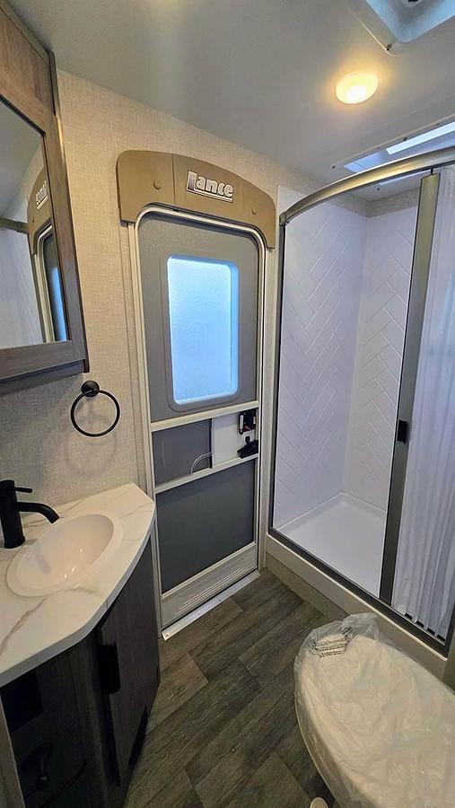 Evolve 2685 Travel Trailer