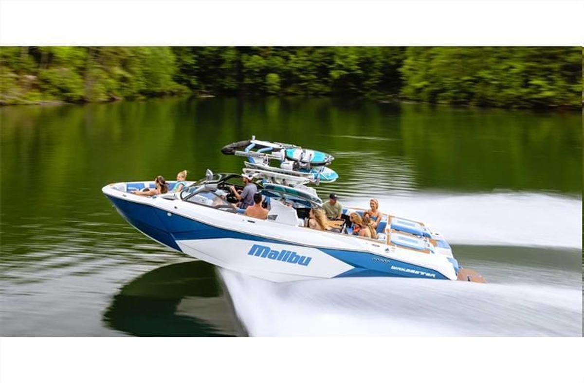 2024 Malibu Boats 26 LSV