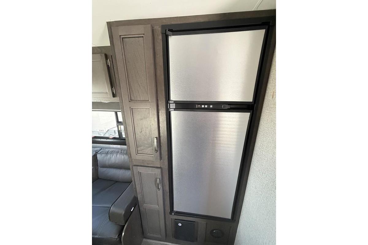 Used 2021 Jay Flight by Jayco 212 QB