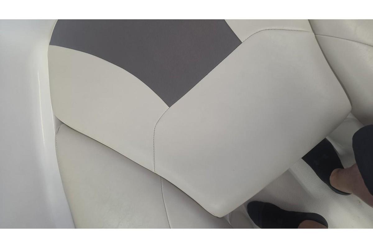 Used 2012 Chaparral H20 19