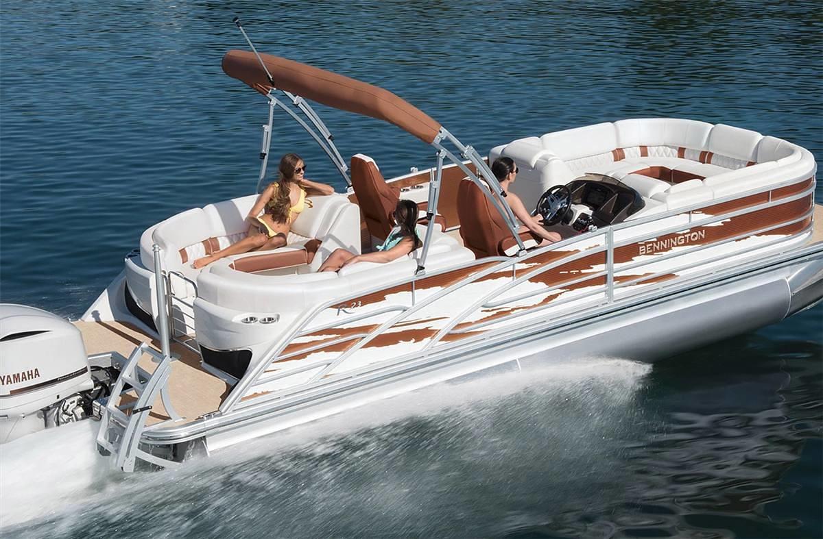 2023 Bennington 27 RSRC T2 Standard Beam, Twin Engine