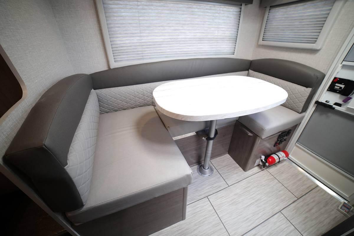 Lance 850 Truck Camper