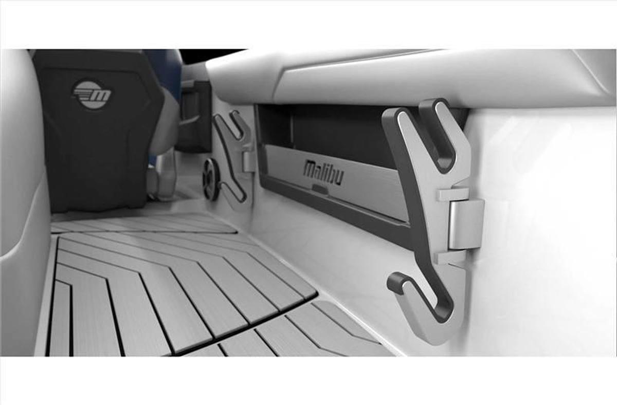 2024 Malibu Boats TXi MO CB