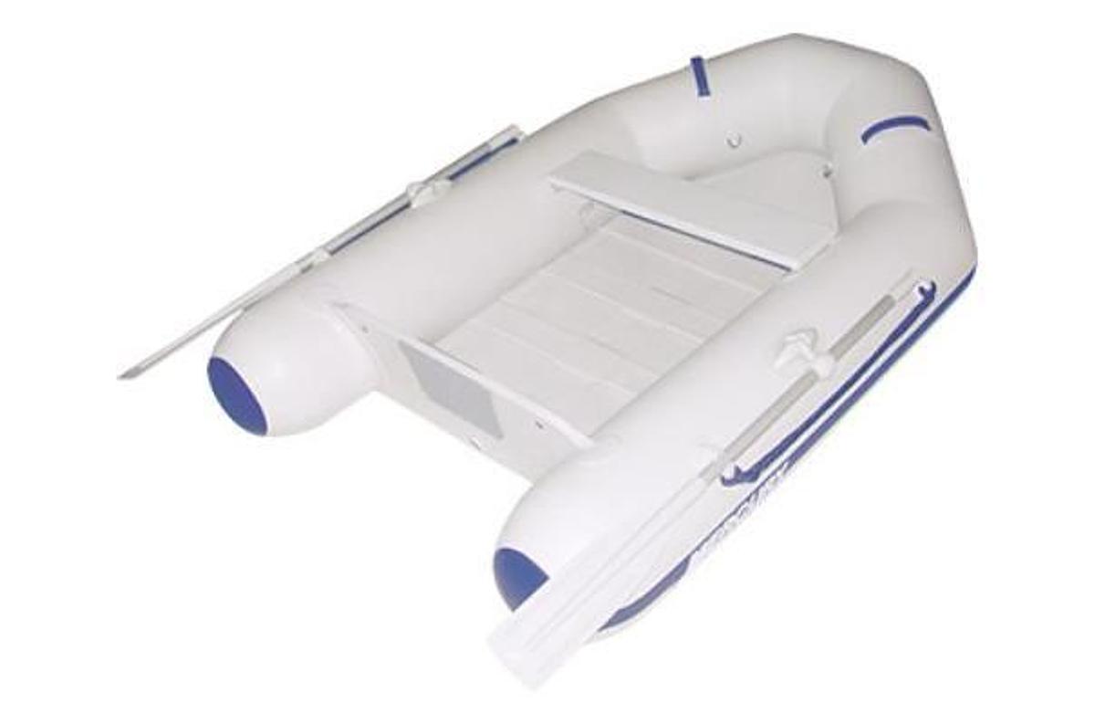 2016 Mercury Boats Roll Up