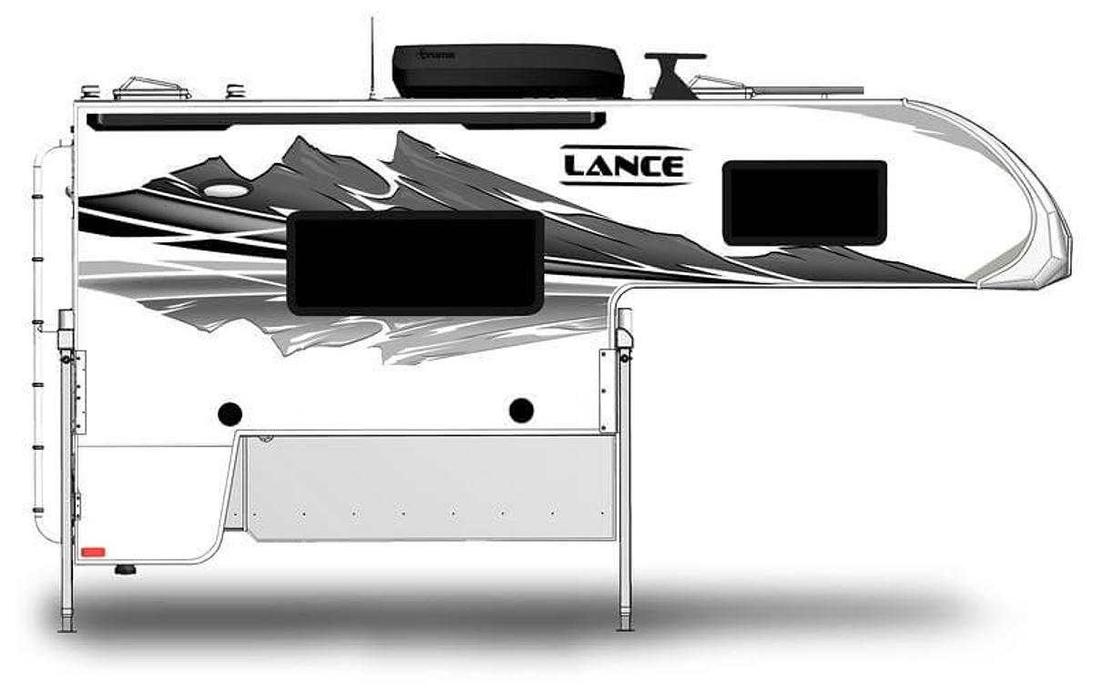 Lance 825 Truck Camper