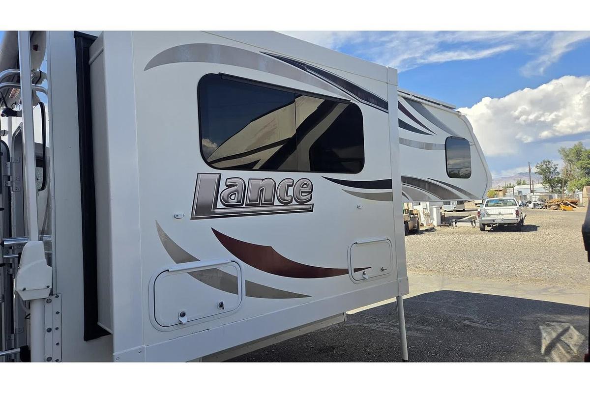 Used 2018 Lance 855S