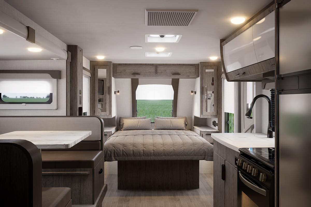 Lance 1985 Travel Trailer