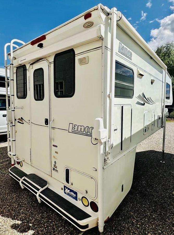 Used 2005 Lance 1181