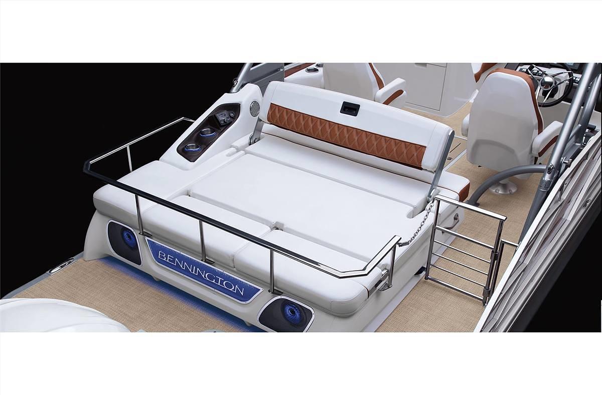 2023 Bennington 25 RTSBA Deluxe Folding Open Sport Arch, Gas Asst.