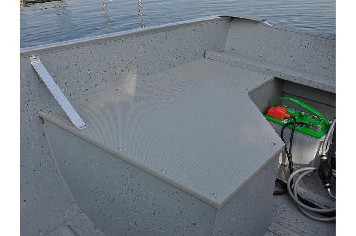 2024 Lund WC 14 Tiller