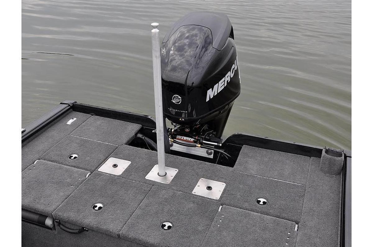 2024 Lund 1875 Pro-V Musky XS