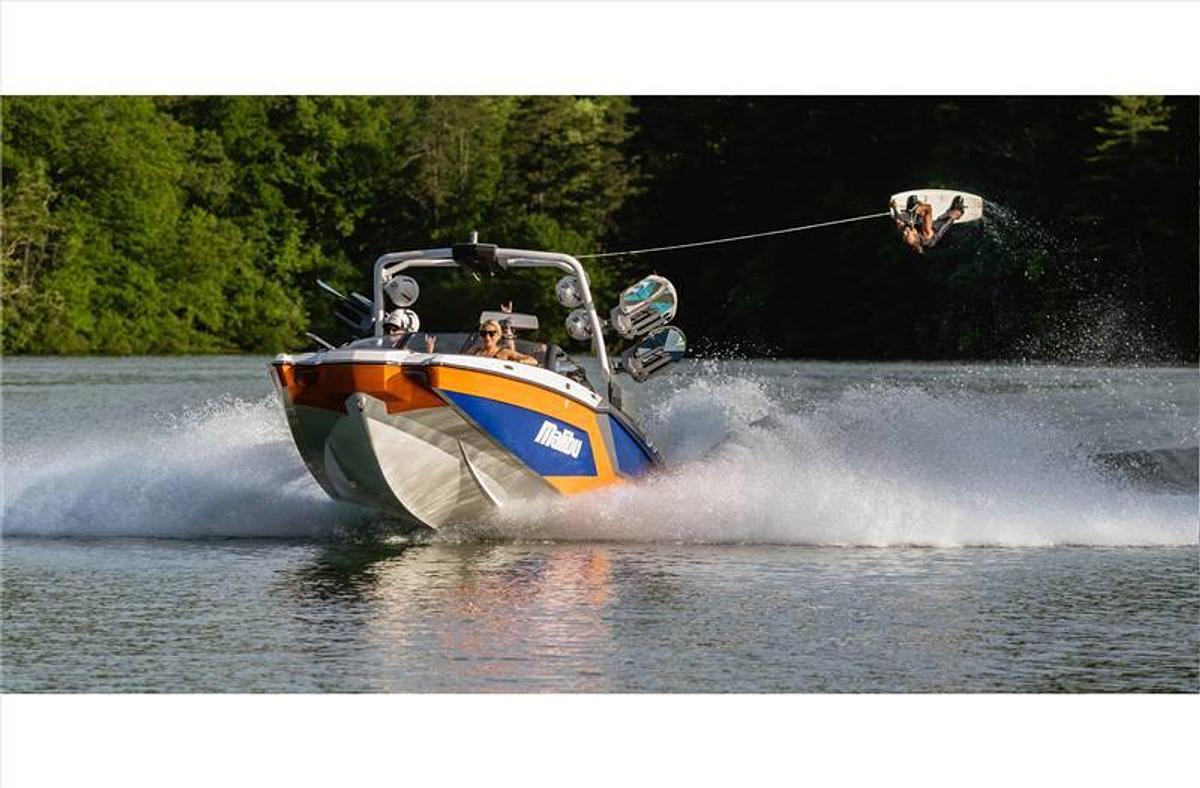 2024 Malibu Boats 23 MXZ