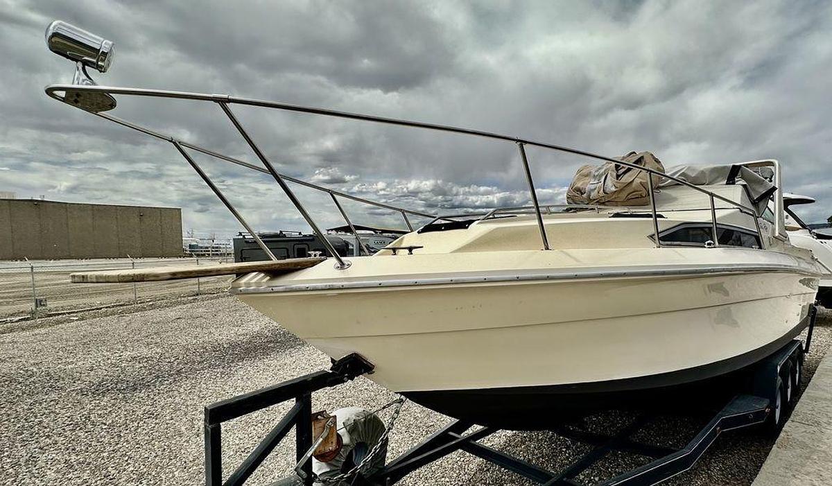 Used 1987 Sea Ray 270 Sundancer