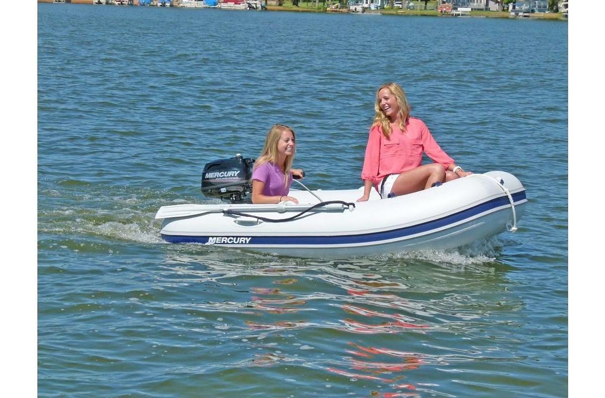 2020 Mercury Boats 240 Sport