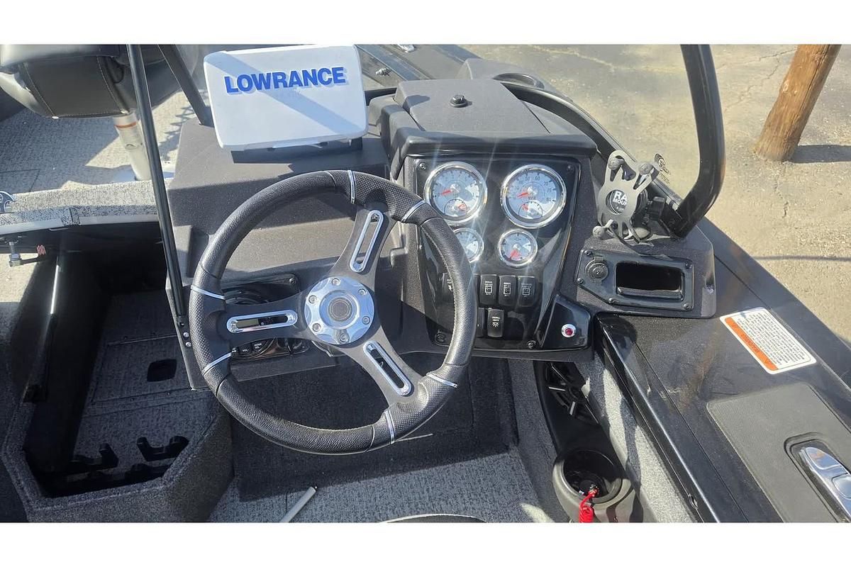 Used 2024 Tracker Boats Targa 18
