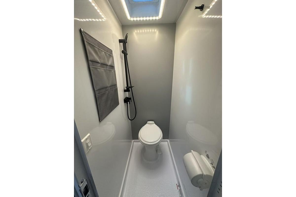2025 InTech RV Black Wing 830-X