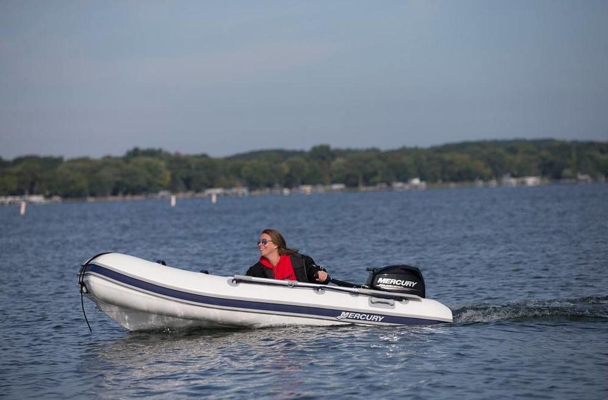 2016 Mercury Boats Dynamic 310