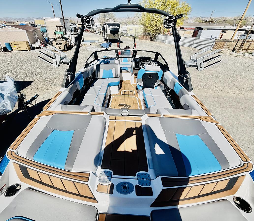 Used 2021 Malibu Boats 23 MXZ
