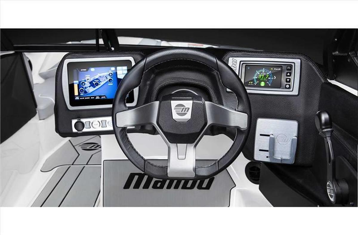 2024 Malibu Boats TXi MO CB