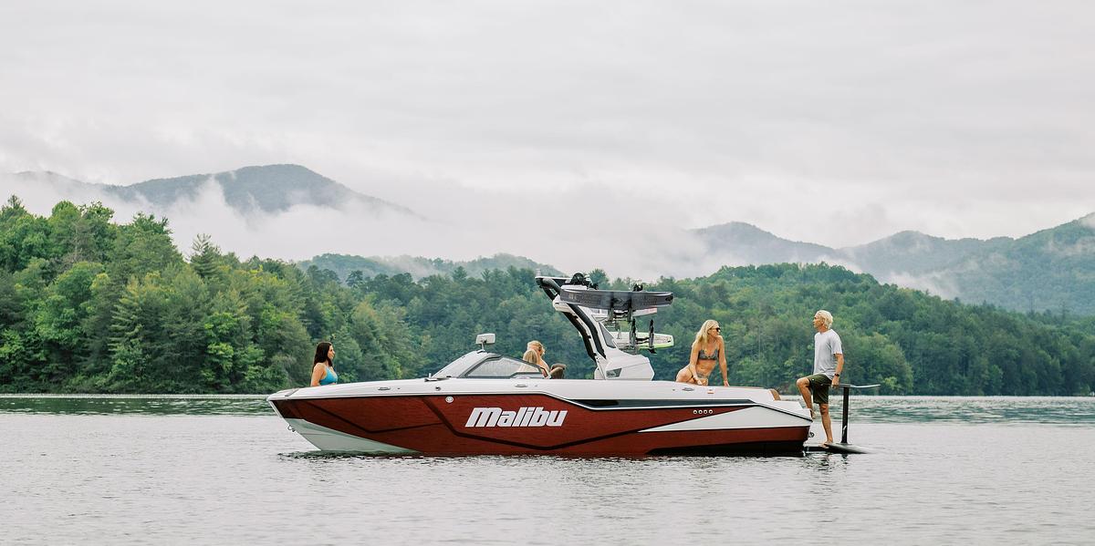 Wakesetter 25 LSV