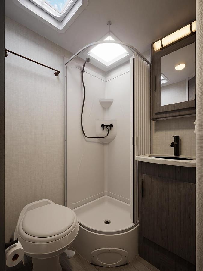 Lance 1685 Travel Trailer