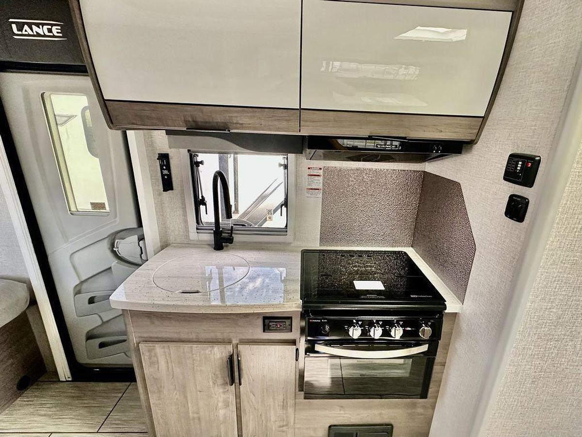 2023 Lance 5000 Pounds Tow Rating 1575