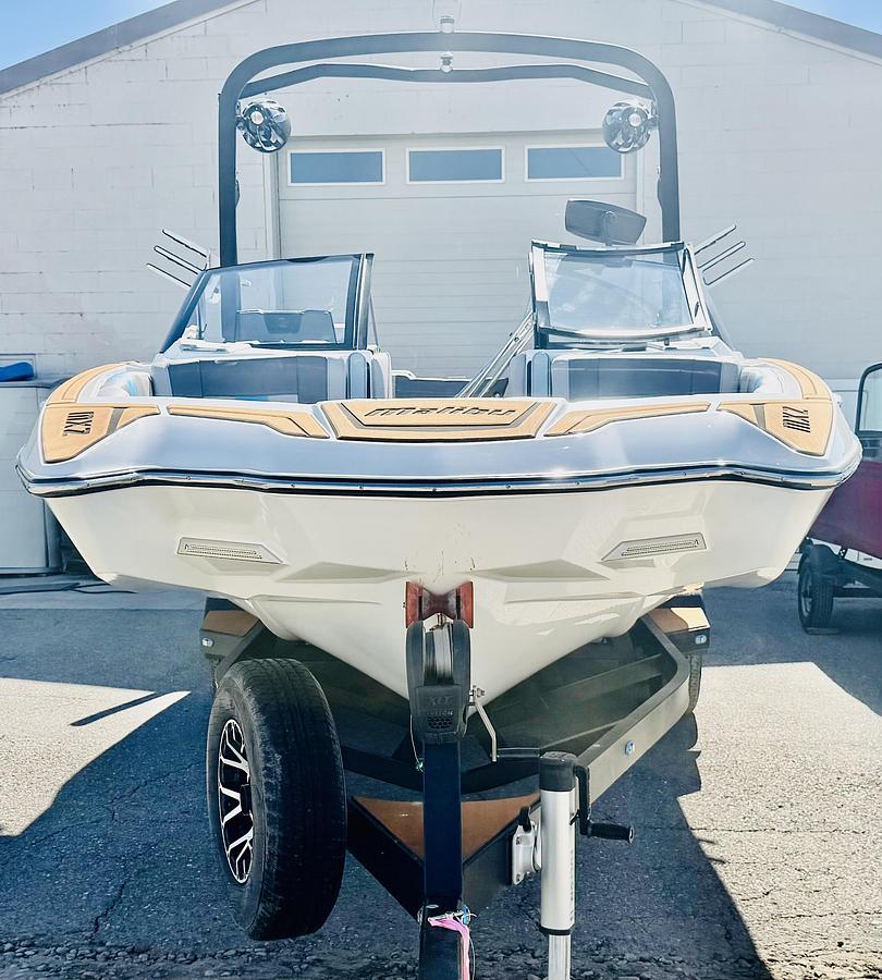 Used 2021 Malibu Boats 23 MXZ