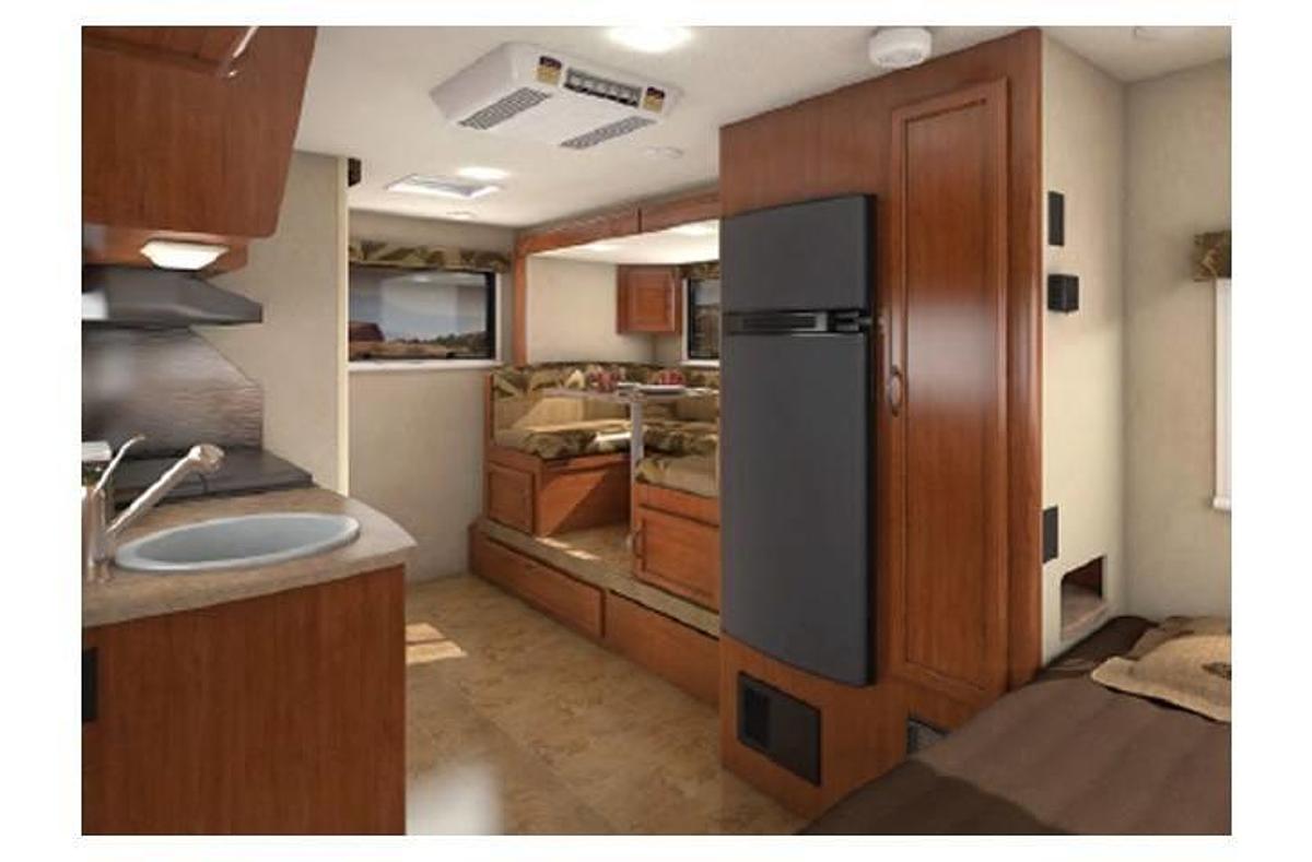 2015 Travel Trailer by Lance 1575