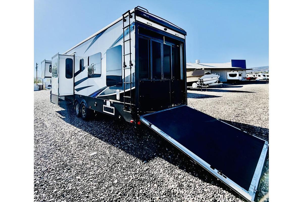 Used 2021 Keystone RV Fuzion 379