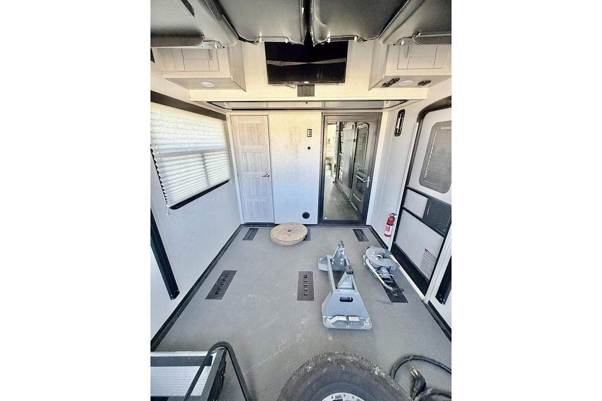 Used 2021 Keystone RV Fuzion 379