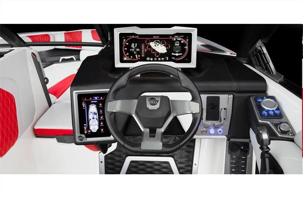 2024 Malibu Boats M240
