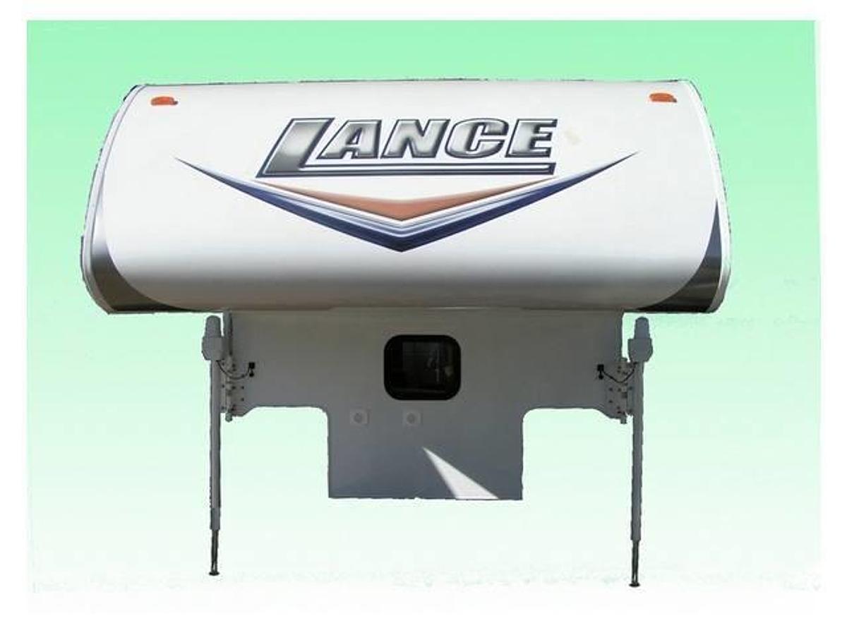 2010 Lance Camper Manufacturing Truck Camper - Long Bed 950