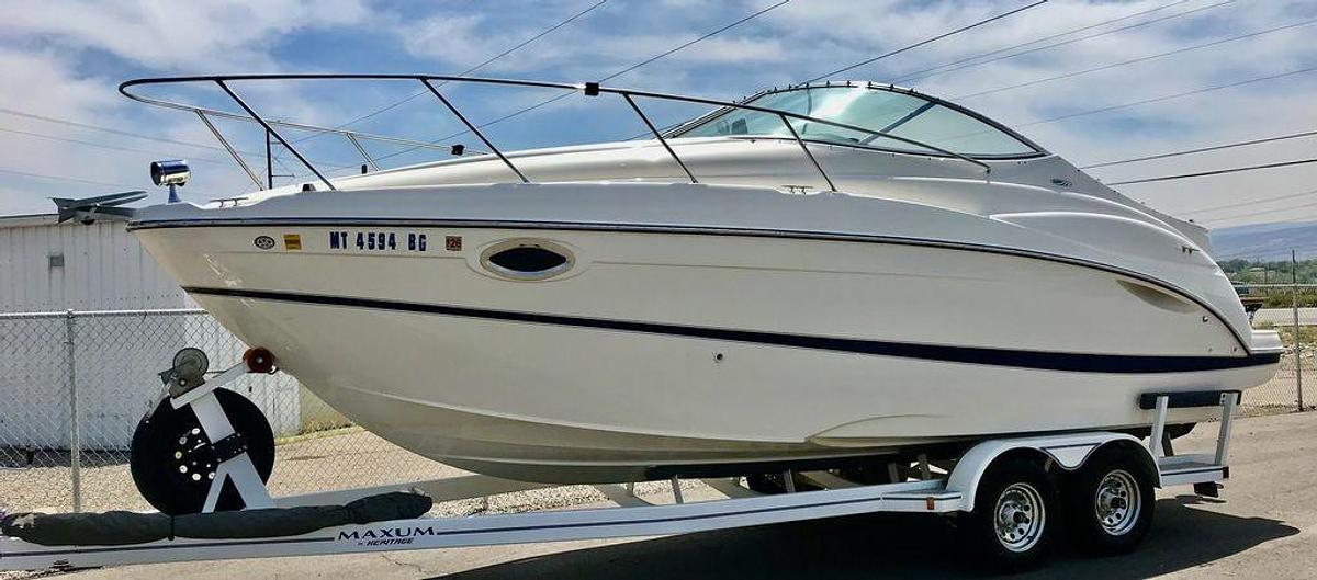 Used 2004 Maxum 2500 SE