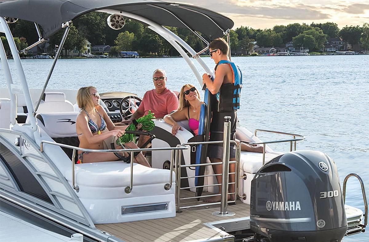 2023 Bennington 23 RCWA Deluxe Folding Open Sport Arch