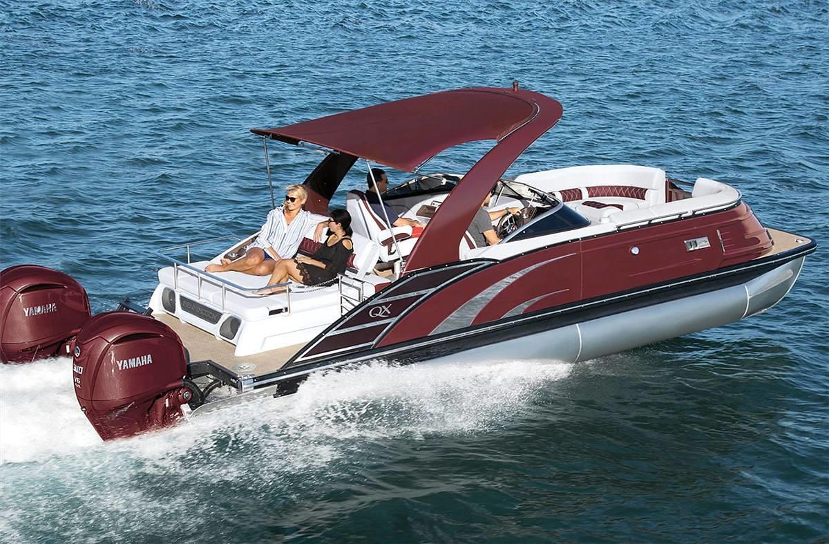 2023 Bennington 27 QXSBWA T2 Windshield,Gas Assist, Twin Engine