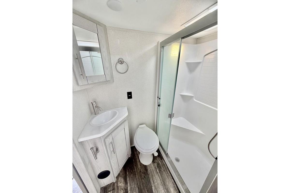 Used 2021 Keystone RV Fuzion 379