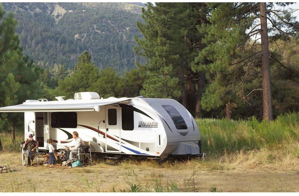 2017 Travel Trailer by Lance 2155 Travel Trailer