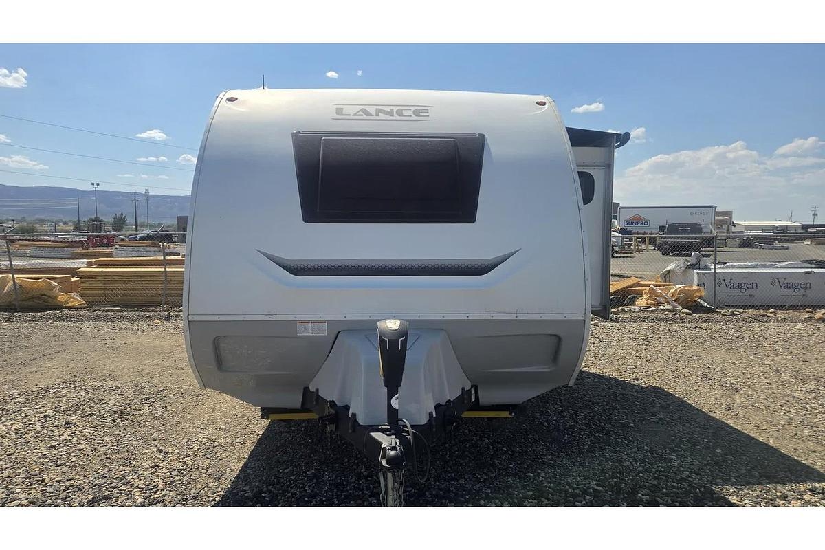 Used 2024 Lance Camper Manufacturing 1685